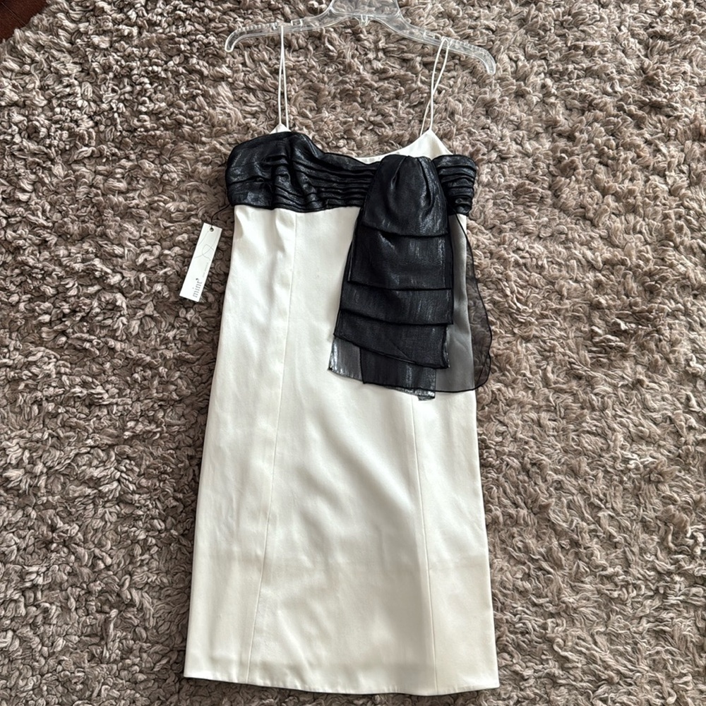 Mint Jodi Arnold Ivory Silk Satin Cocktail Dress size 4 Stained